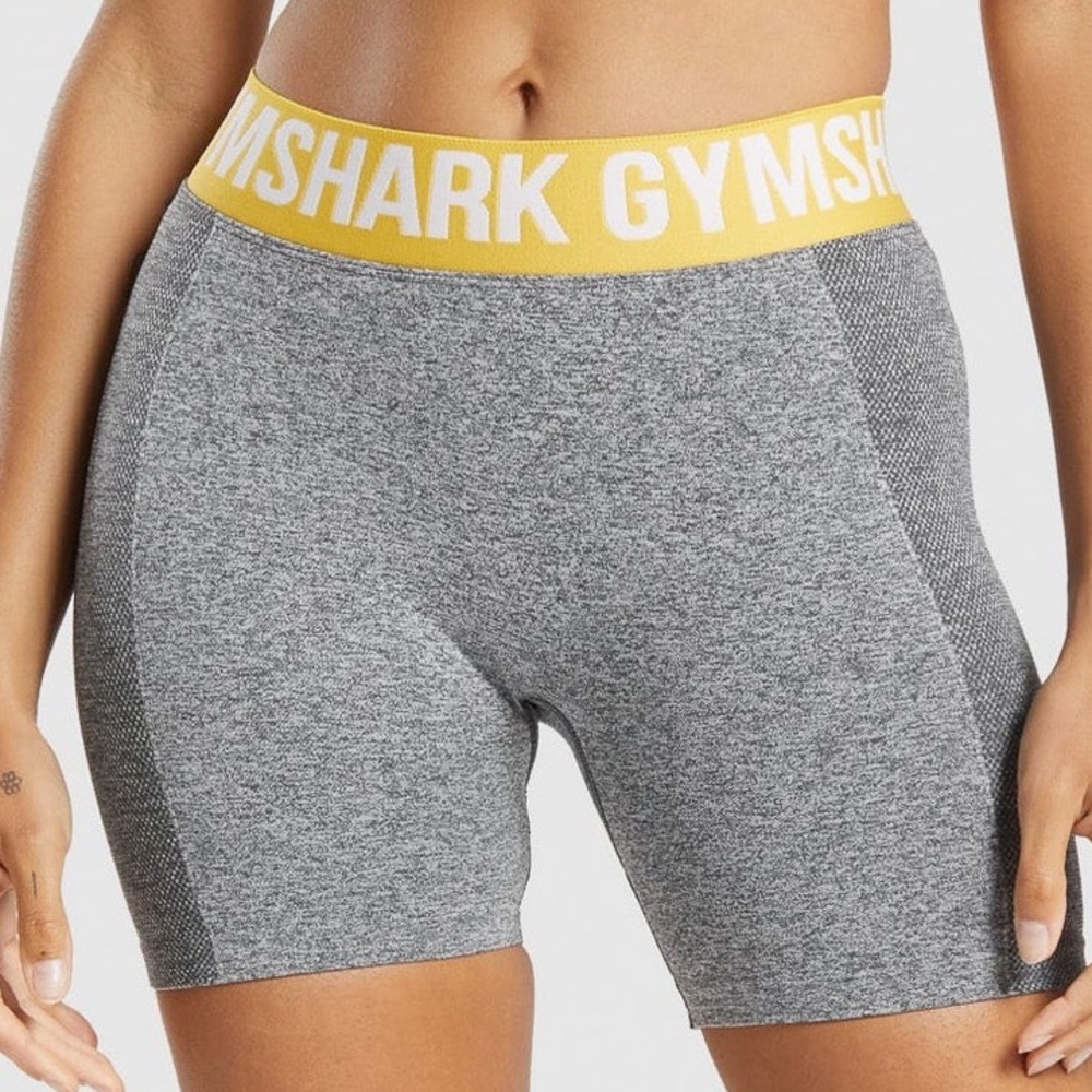 GymShark‎ Flex Shorts